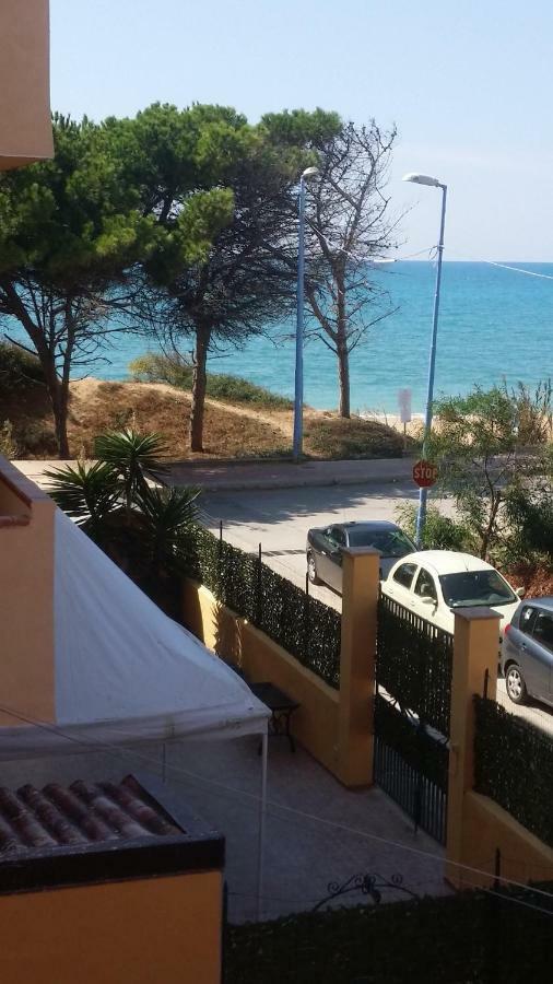 Sicilia Mare Apartments Сан Леоне Екстериор снимка