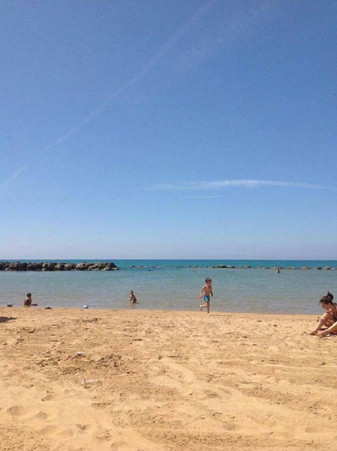 Sicilia Mare Apartments Сан Леоне Екстериор снимка